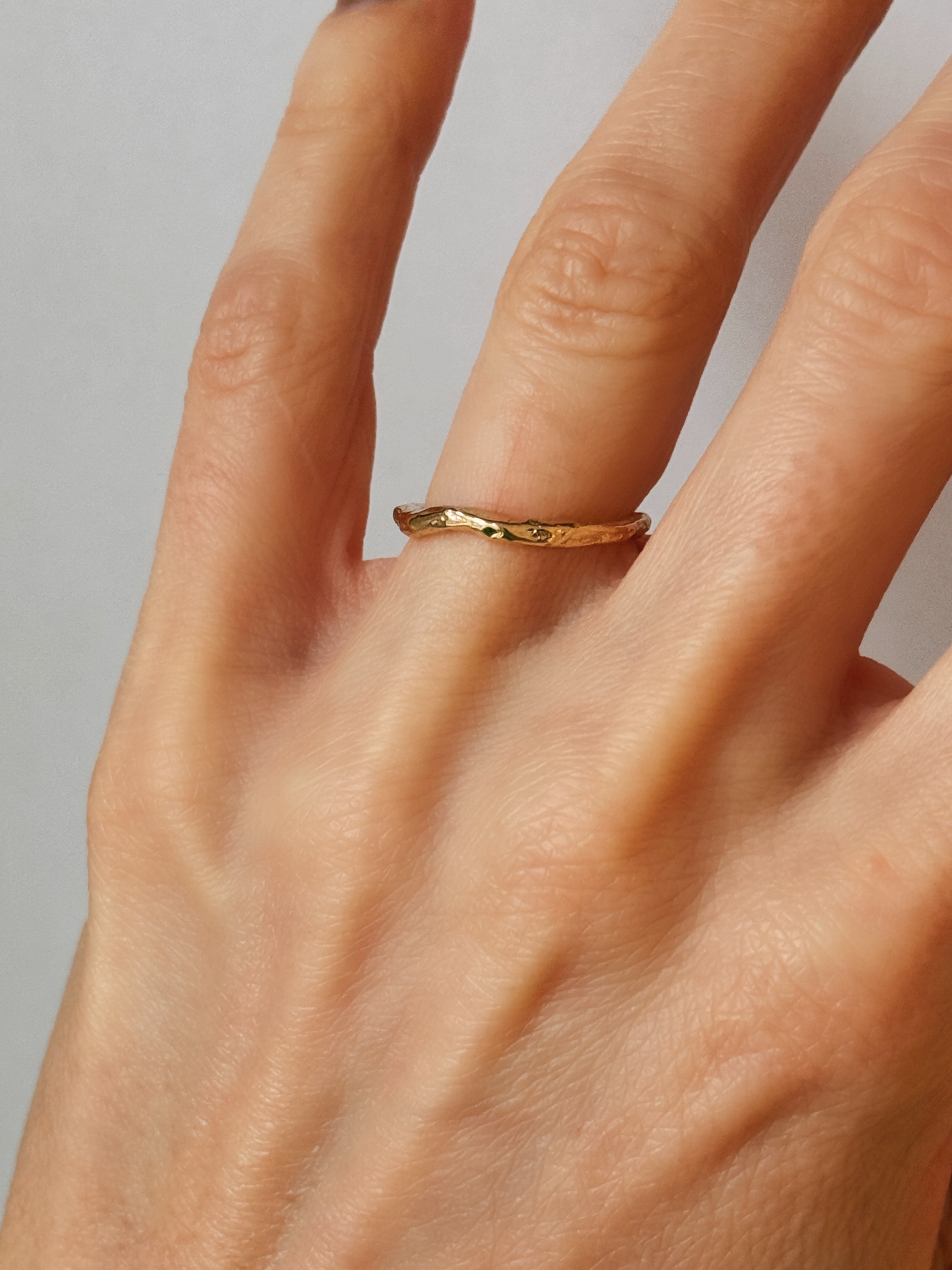 Wedding Ring 18 karat gold XV