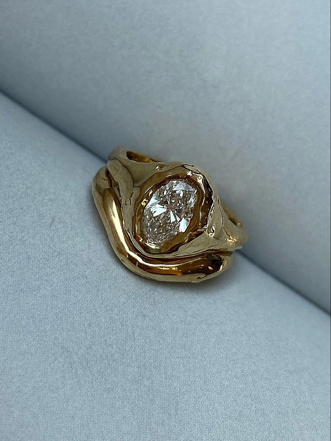 Engagement and wedding ring set with oval 1 carat diamond