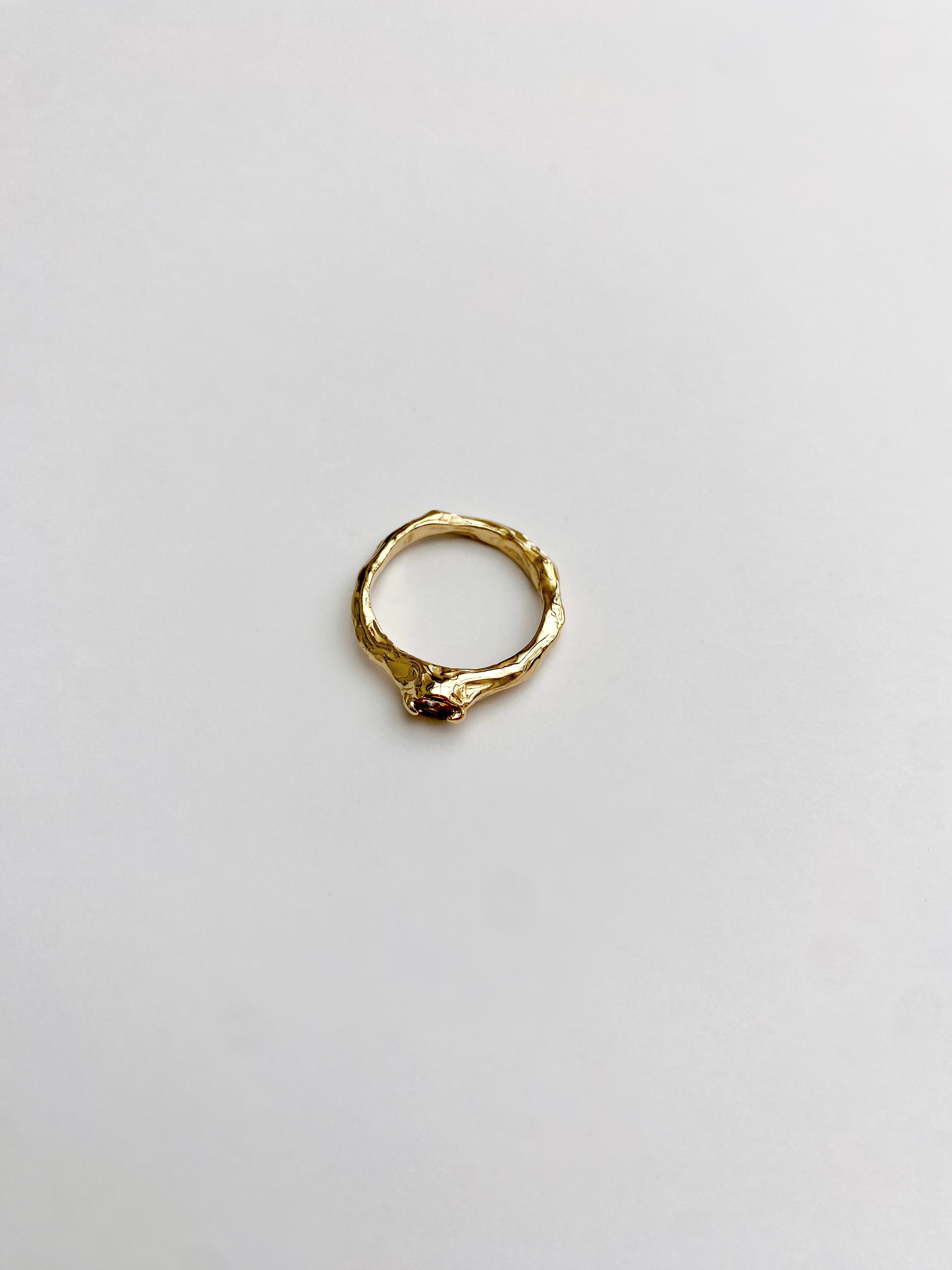 sapphire gold ring