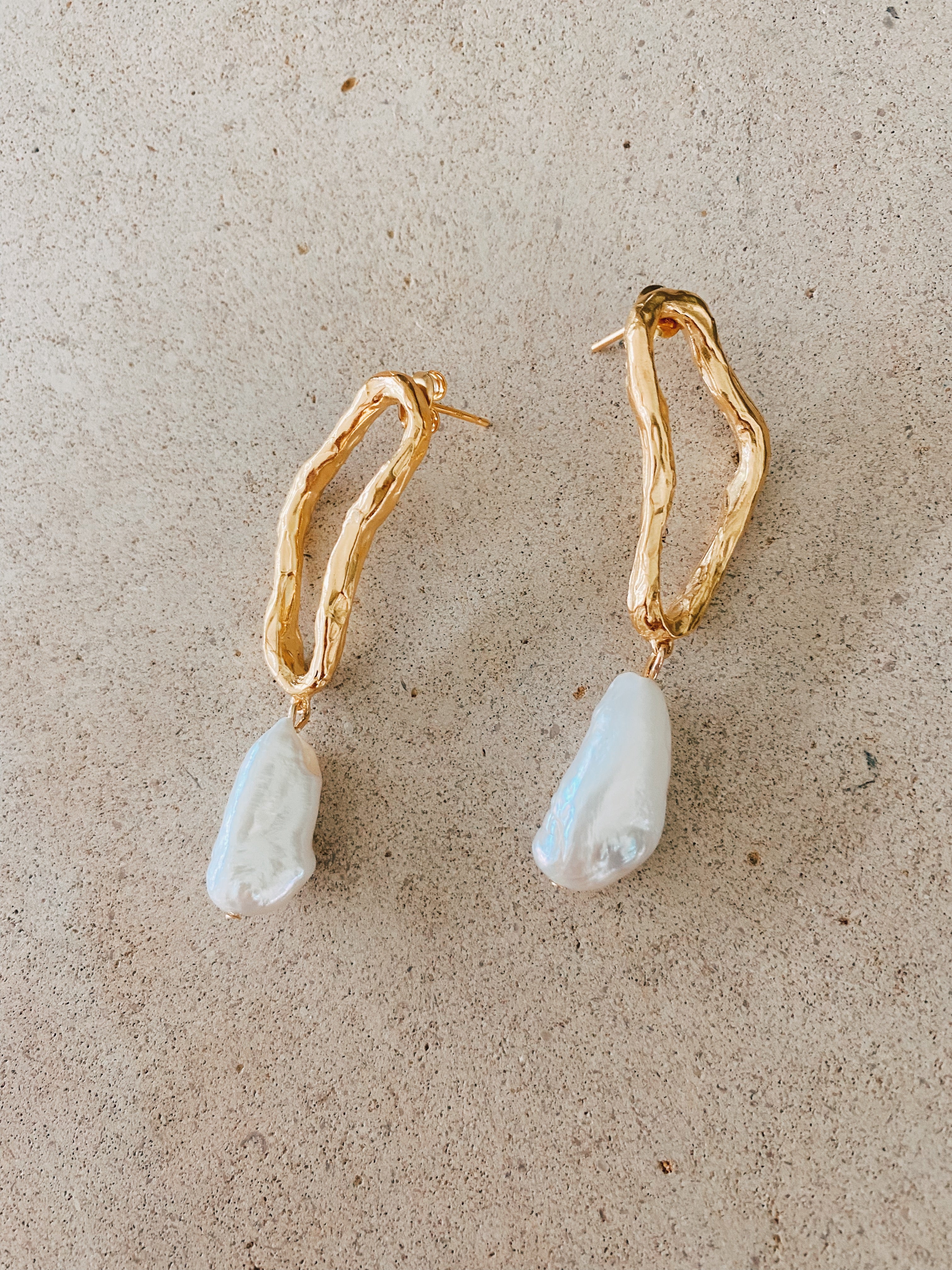 pearl earrings