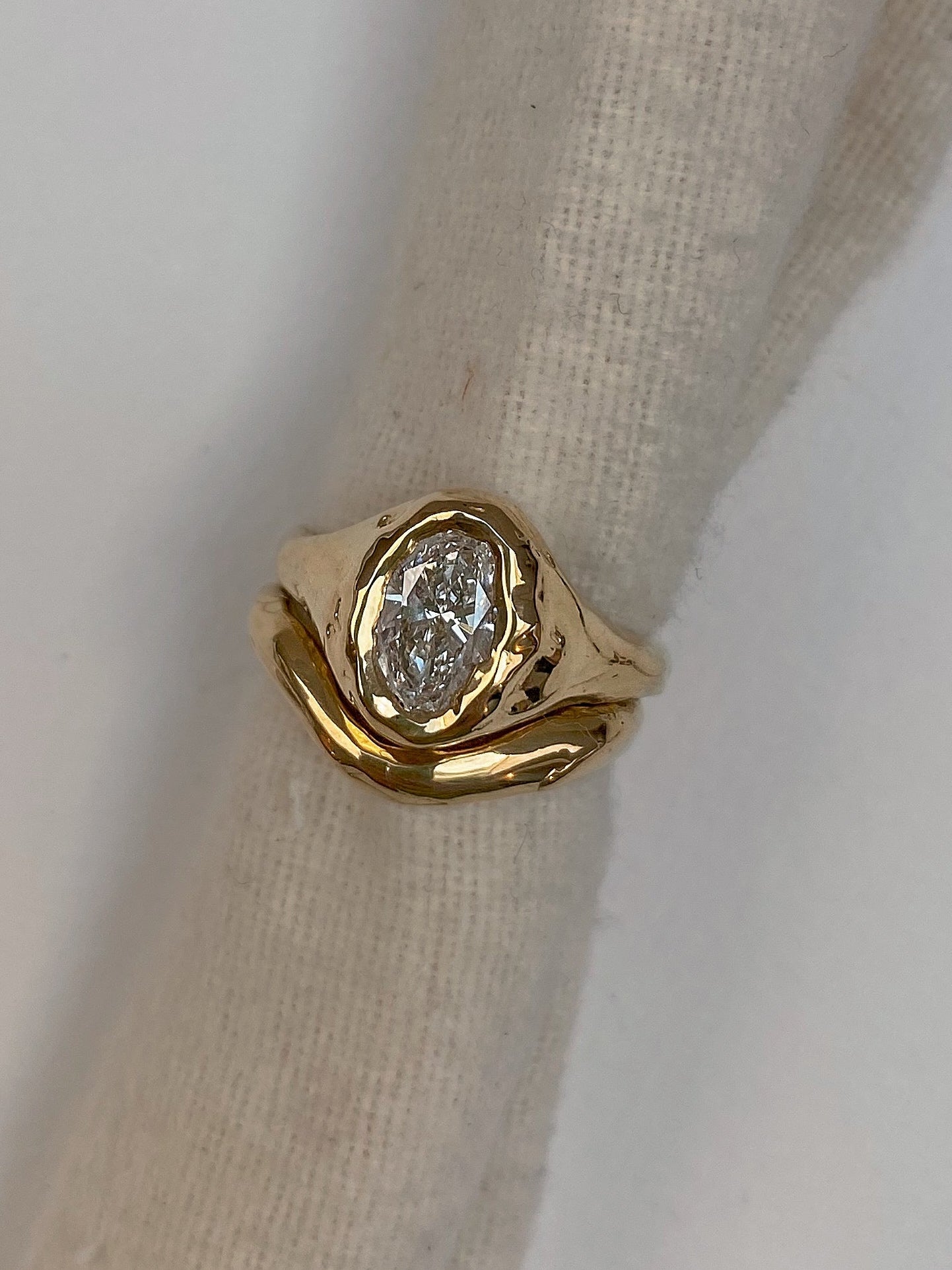 1 carat chunky engagement ring with 1 carat oval diamond