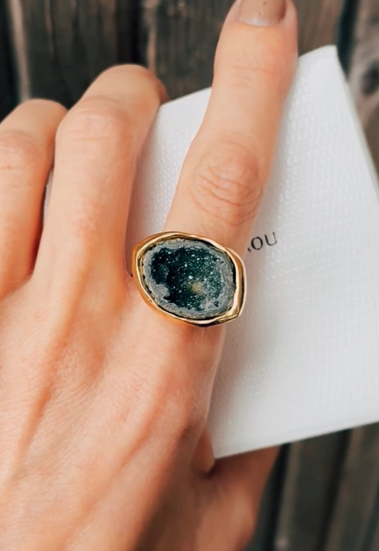 Ring ‘Agate VI’